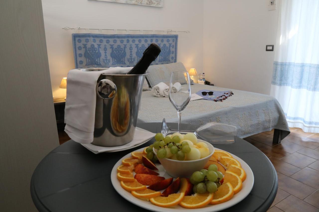 Hotel Club Esse Sporting Stintino Esterno foto