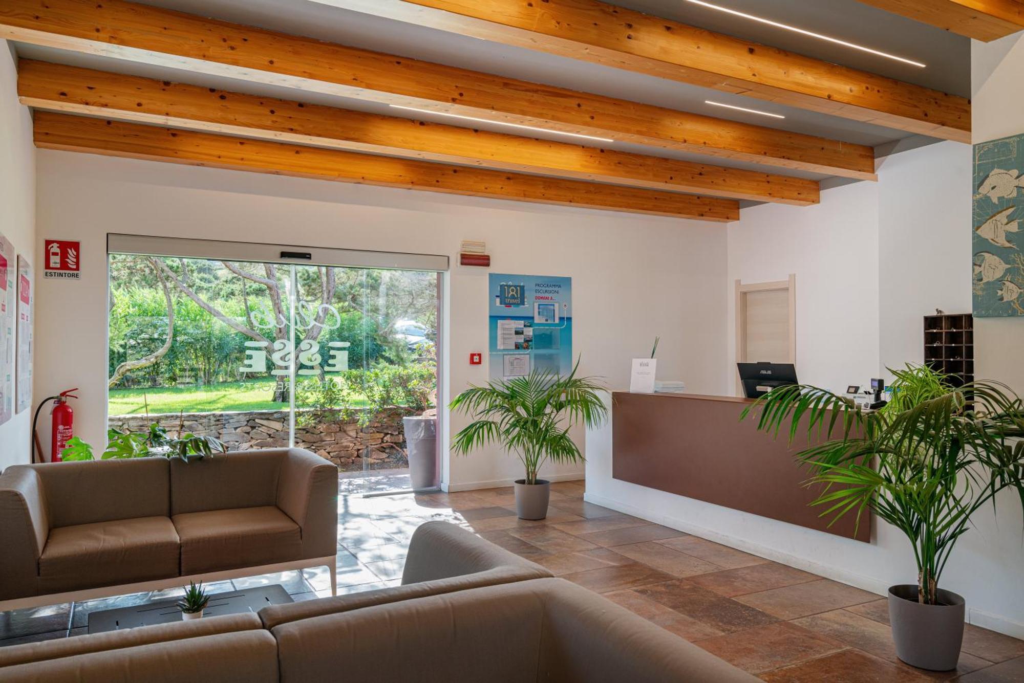 Hotel Club Esse Sporting Stintino Esterno foto