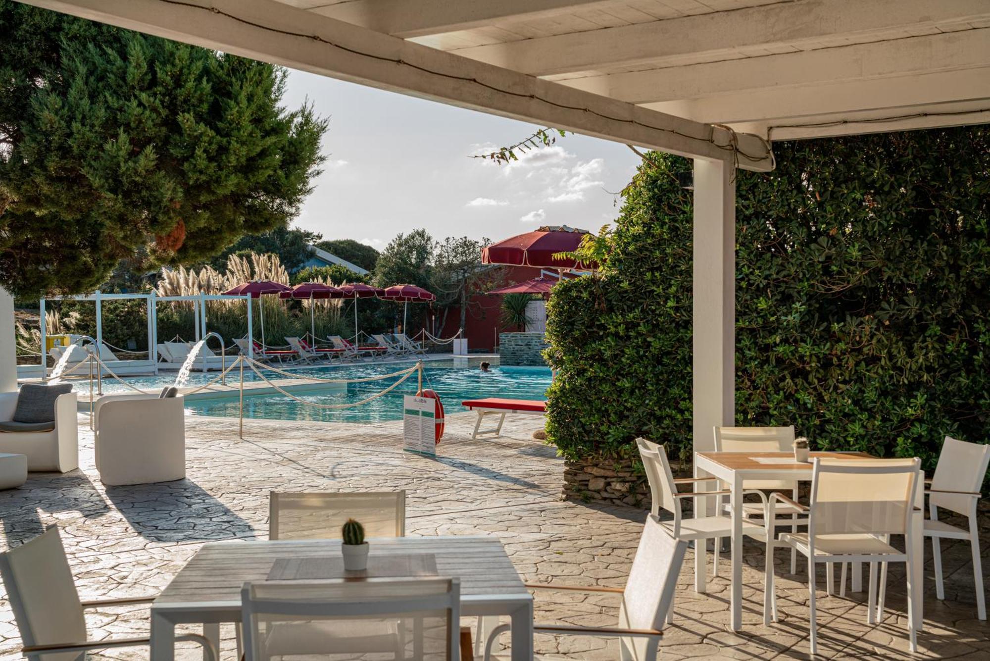 Hotel Club Esse Sporting Stintino Esterno foto
