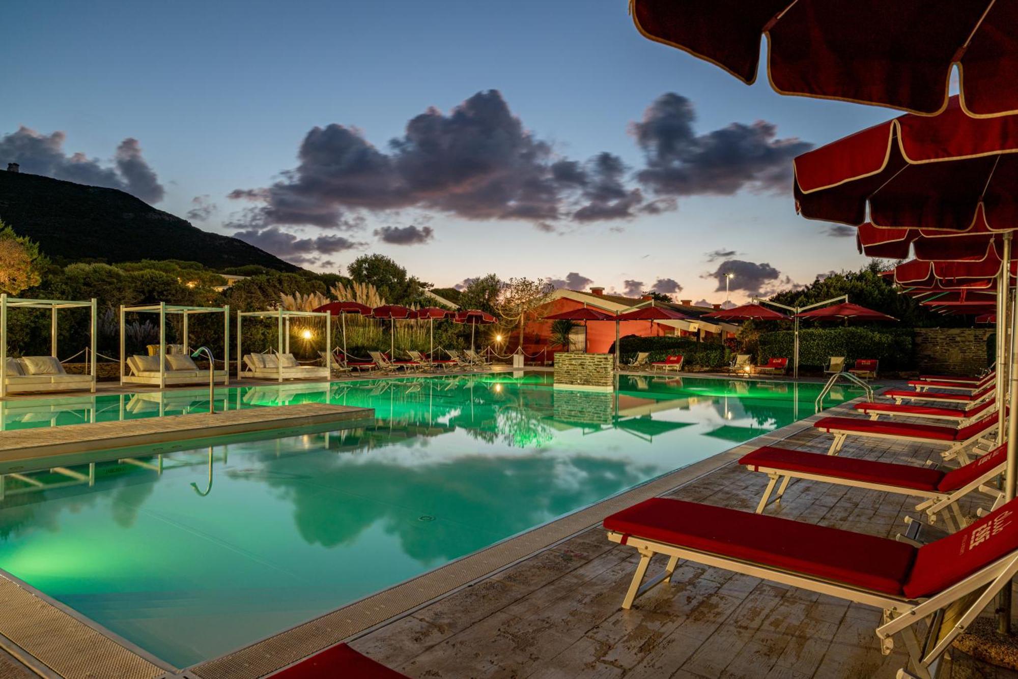 Hotel Club Esse Sporting Stintino Esterno foto