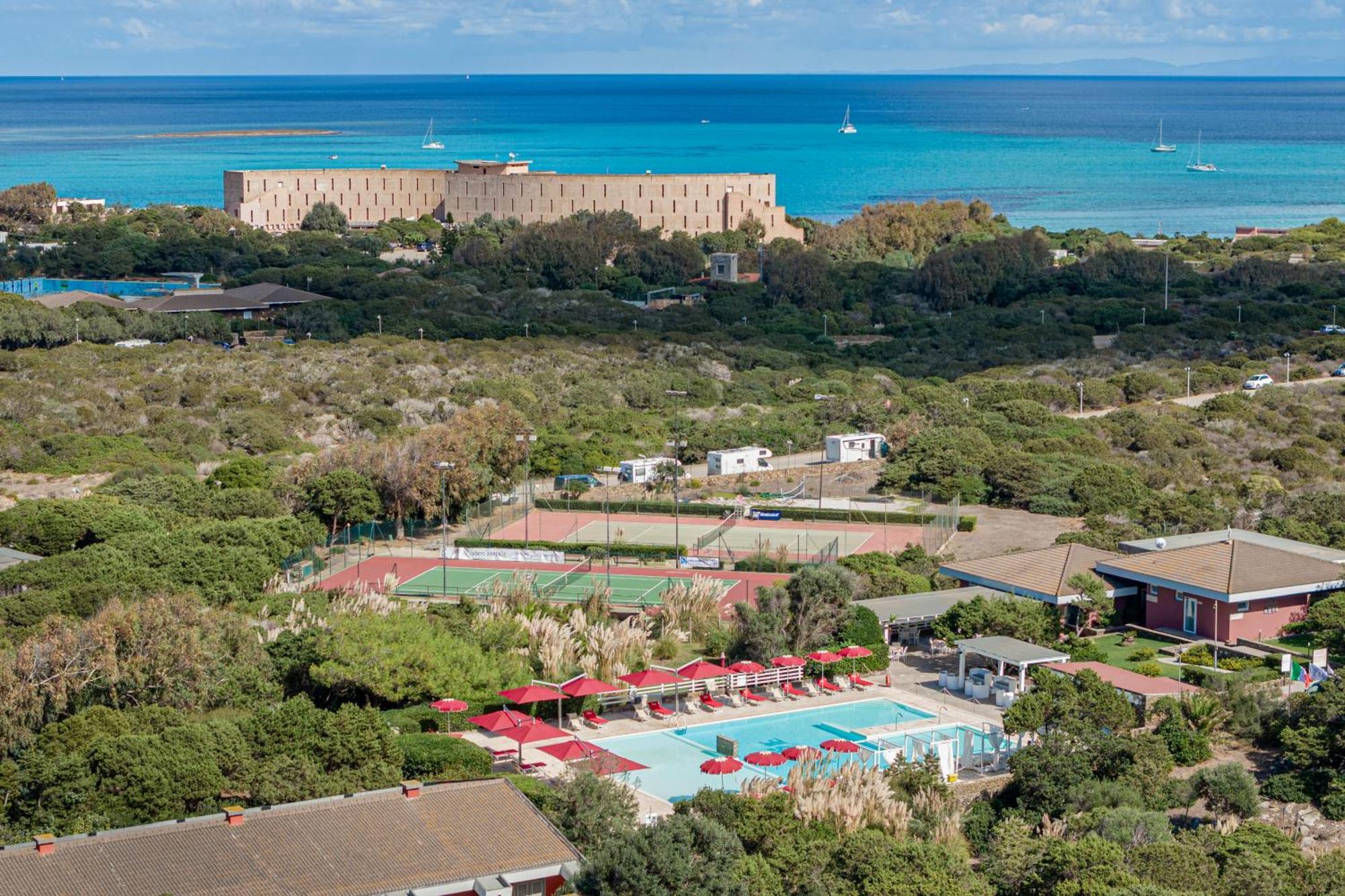 Hotel Club Esse Sporting Stintino Esterno foto